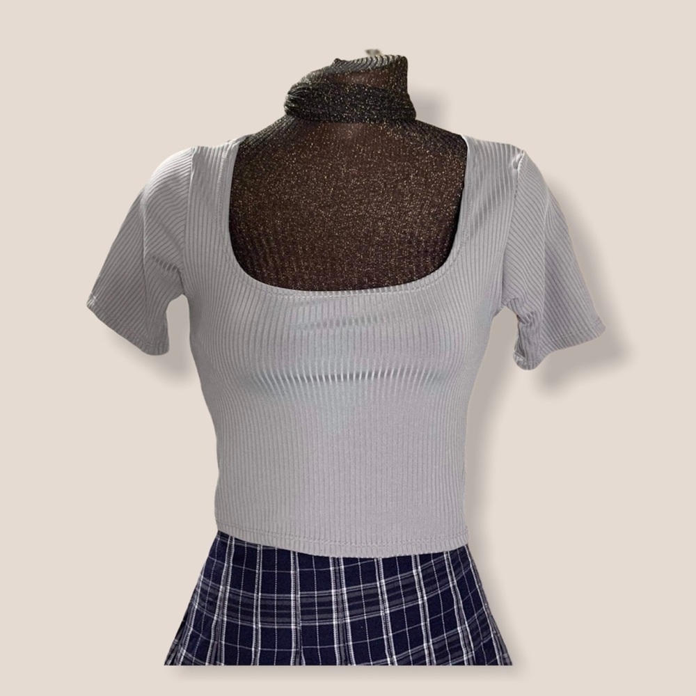 NWOT Square Neck Ribbed Gray Crop Tee